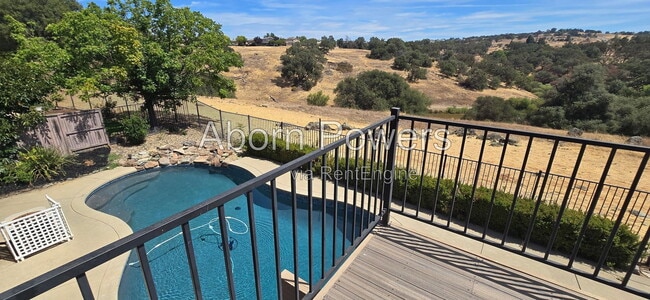 Building Photo - 4100 Borders Dr