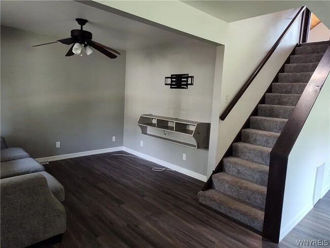 Building Photo - 3669 5th St