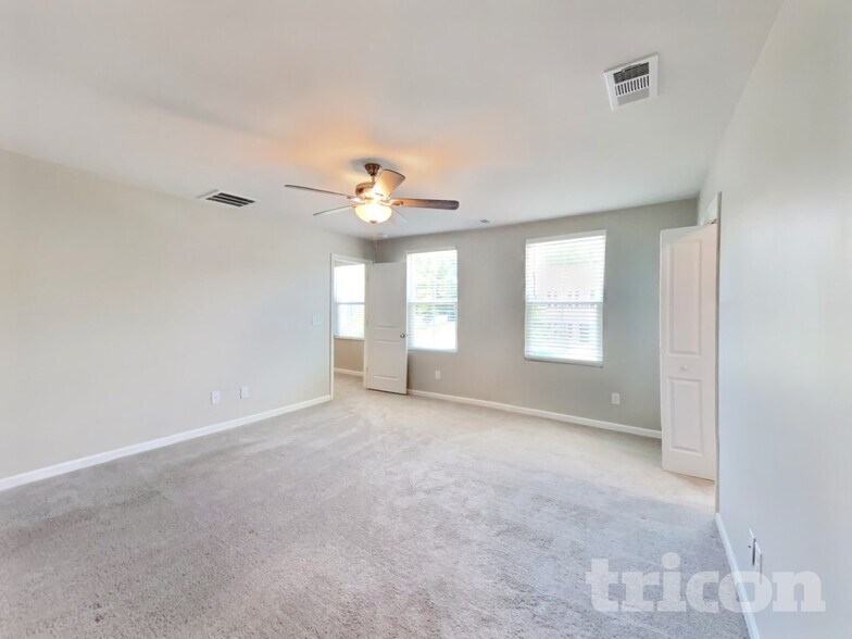 Building Photo - 1434 Havenbrook Dr