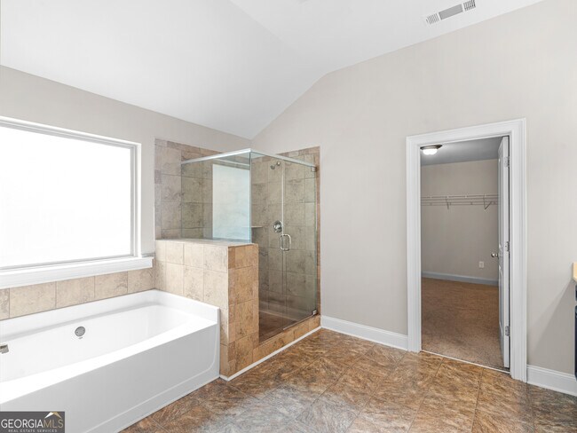 Building Photo - 185 Regency Pl