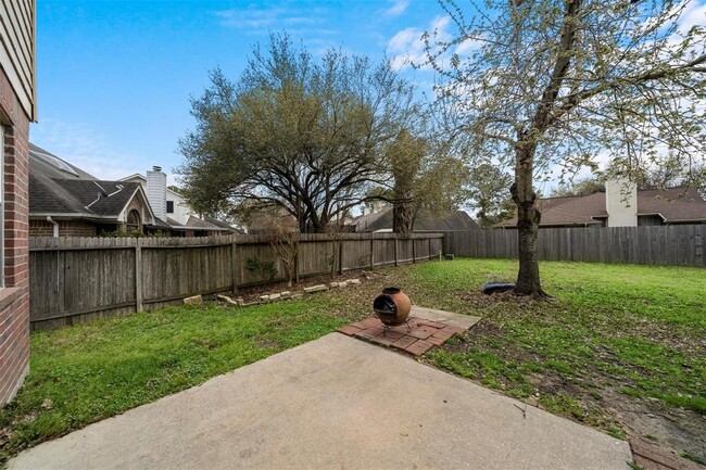 Building Photo - 16935 Valley Palms Dr
