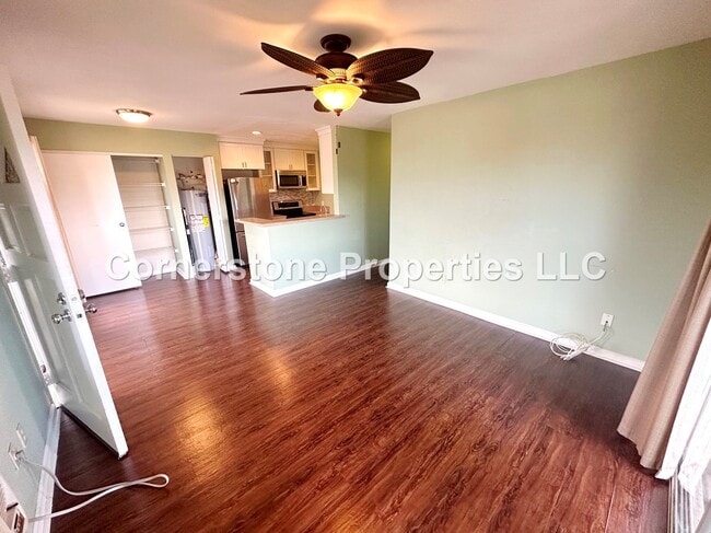 Building Photo - 94-545-545 Lumiaina St