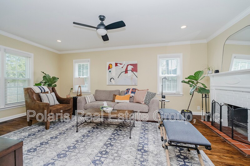 Building Photo - 5916 Crittenden Ave