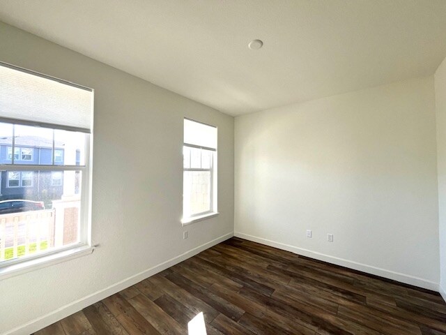 Building Photo - 2493 Winding Dr