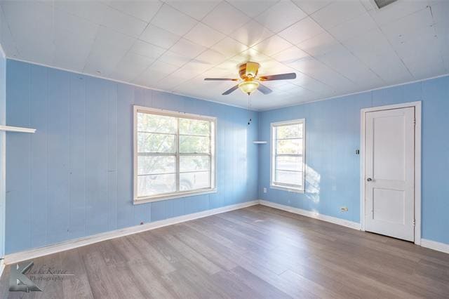 Building Photo - 301 S Mockingbird Ln