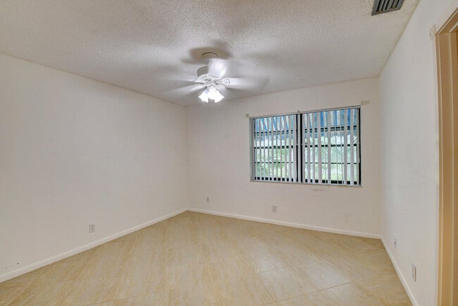 Building Photo - 6458 Sweet Maple Ln
