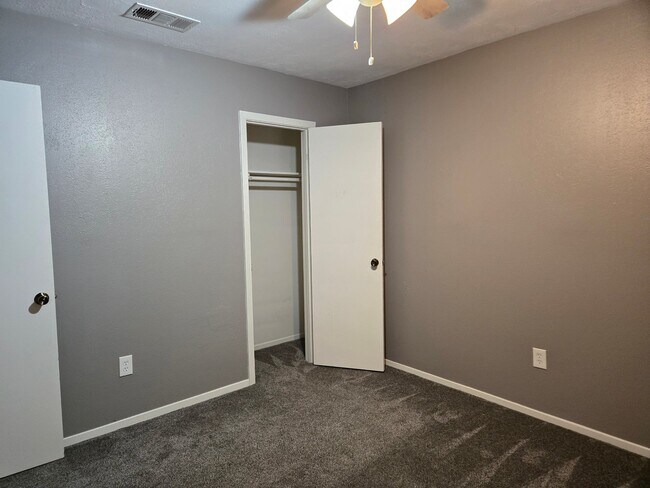 Building Photo - 3209 Coastal Dr
