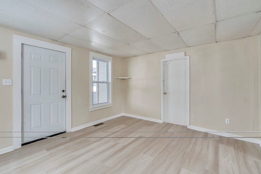 Building Photo - 514 Francis St