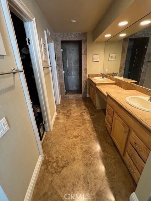 Building Photo - 46 Los Cabos