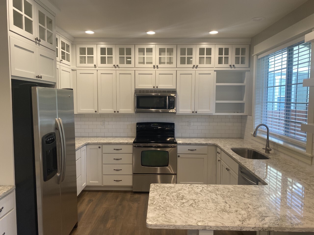 Kitchen - 1706 E Ashford Way