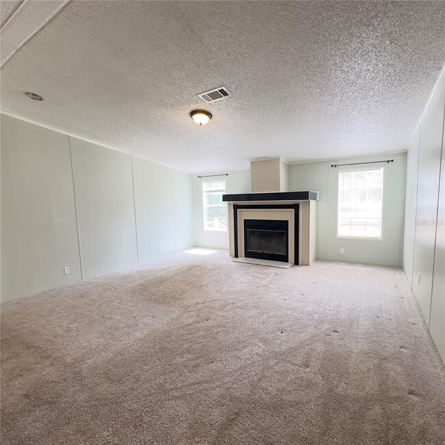 Building Photo - 6834 Glen Meadow Dr