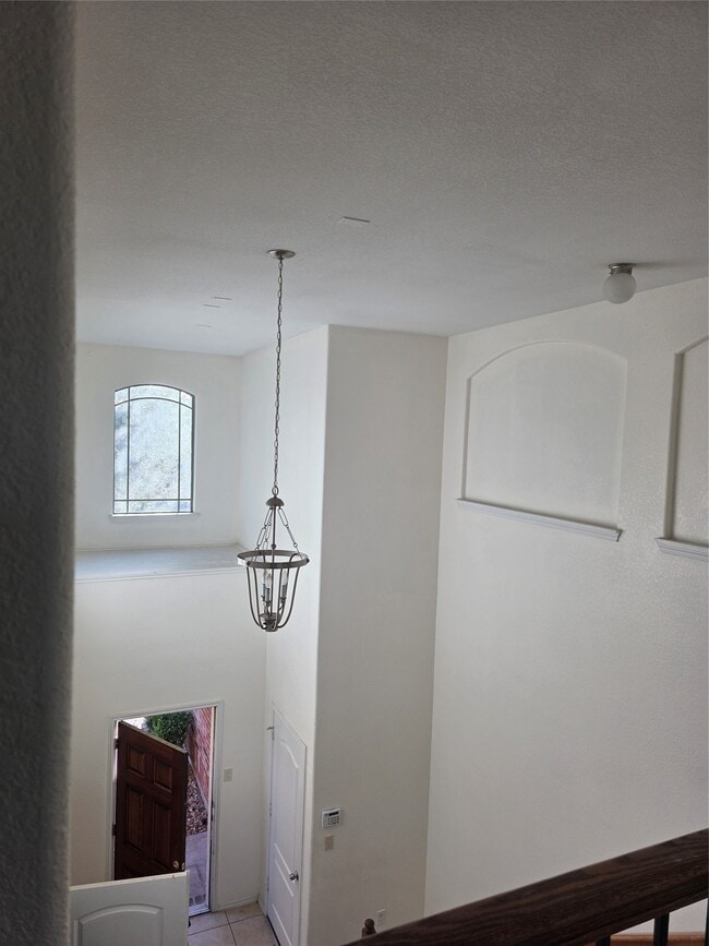 Building Photo - 23906 Fairport Harbor Ln