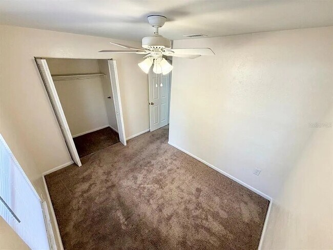 Building Photo - 7209 SW 45th Pl