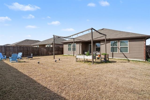 Building Photo - 604 Chuck Wagon Dr