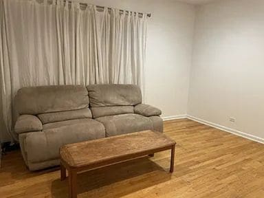 Building Photo - 3906 W Belmont Ave