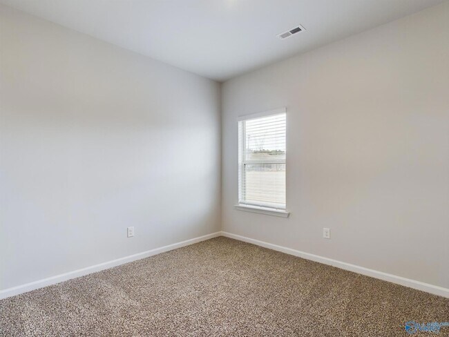 Building Photo - 22444 Regent Dr