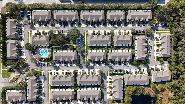 Building Photo - 2219 Snow Flake Pl