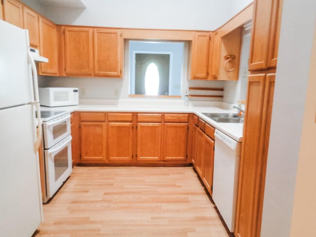 Building Photo - 228 Louisiana Ave