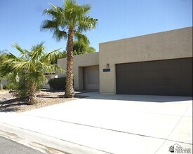 Building Photo - 10781 S Monterrey Way
