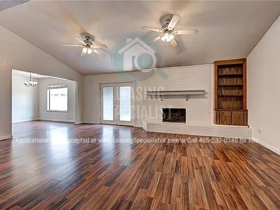 Building Photo - West Norman 3 Bed 2 Bath Home!