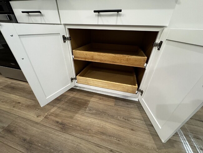 Building Photo - Home for Rent