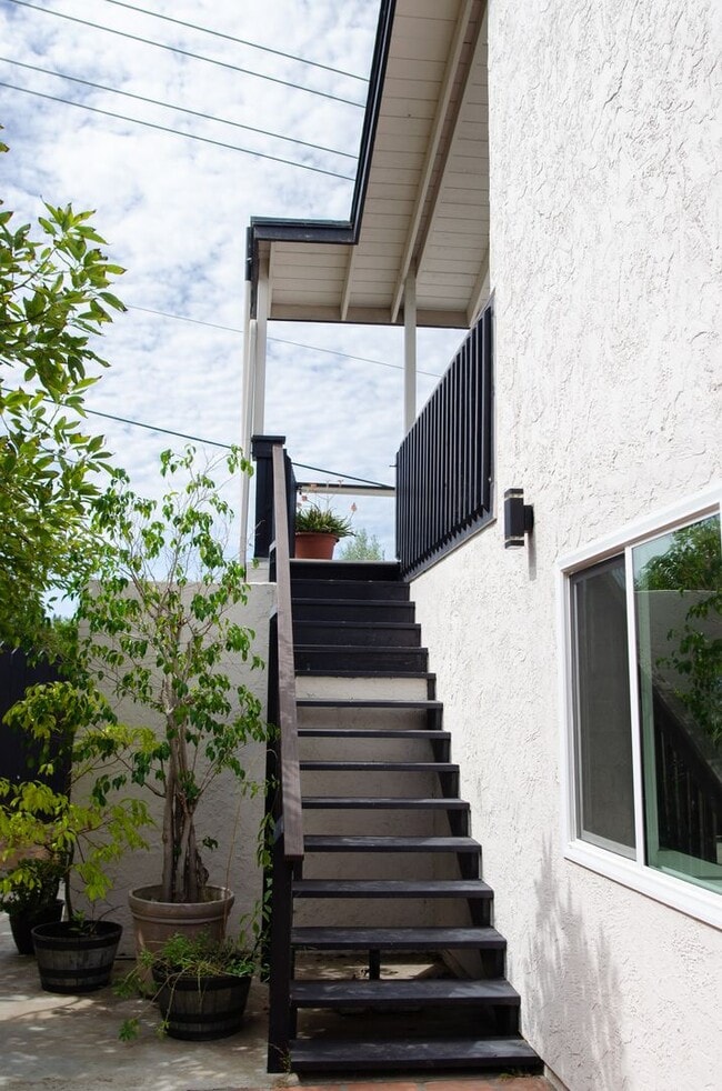 Building Photo - Ocean View Home for Rent in the Heart of Encinitas