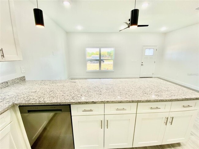 Building Photo - 10002 Massey St