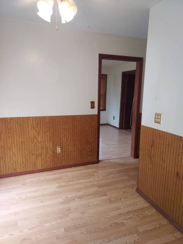 Building Photo - 3627 E 35th Ave