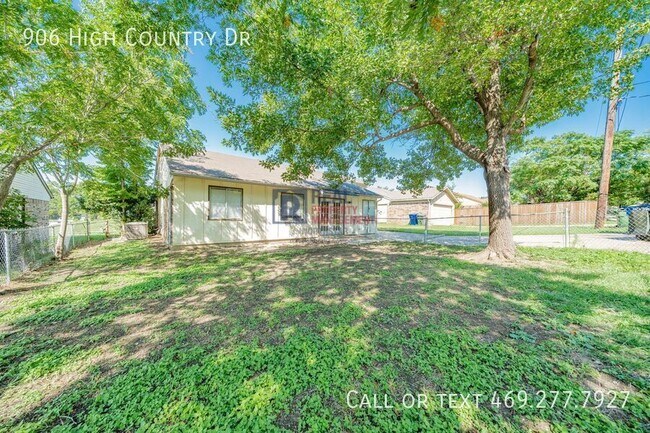 Building Photo - 906 High Country Dr