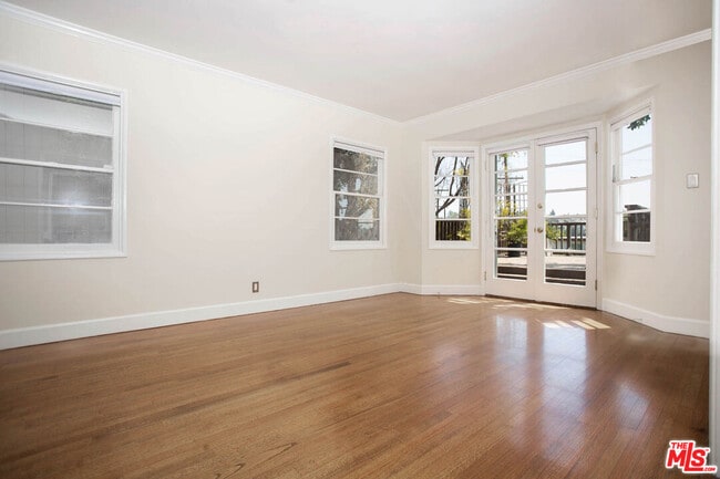 Building Photo - 1337 Westerly Terrace