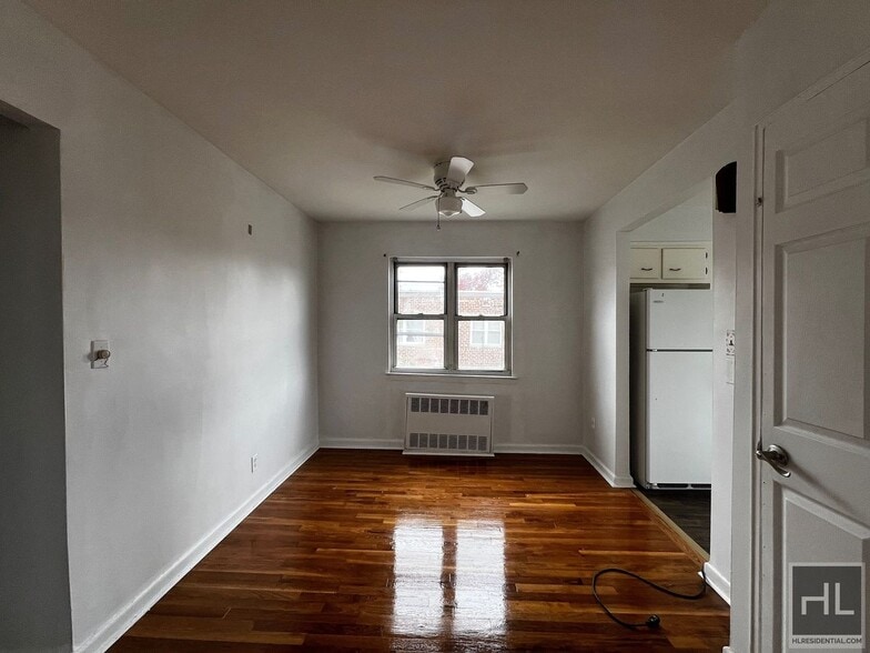 Building Photo - 70 STREET