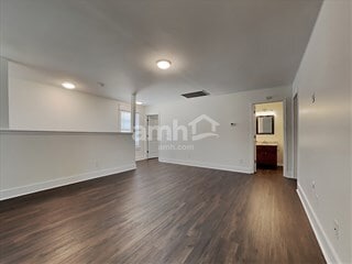 Building Photo - 279 Cameron St