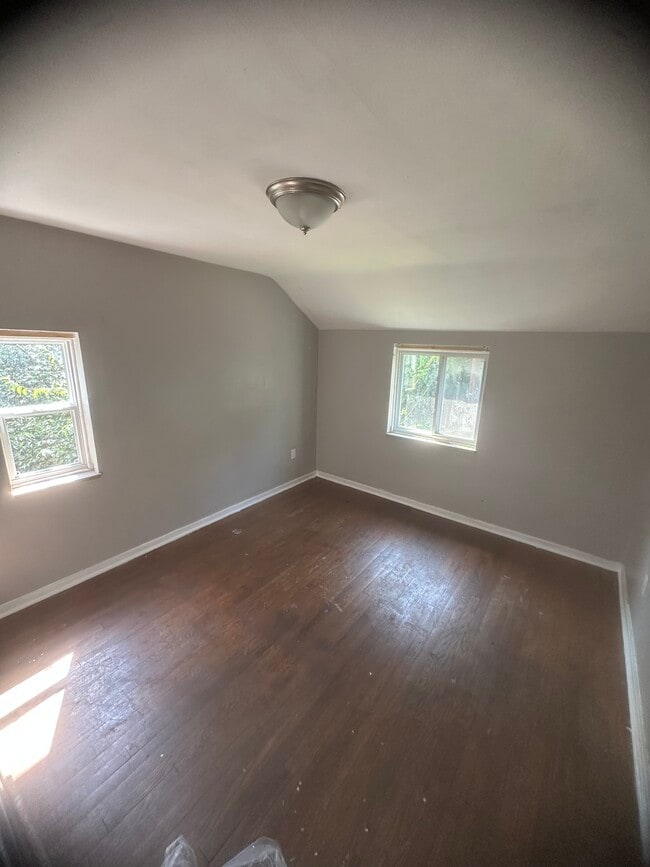 Building Photo - 1021 Orchard Ct