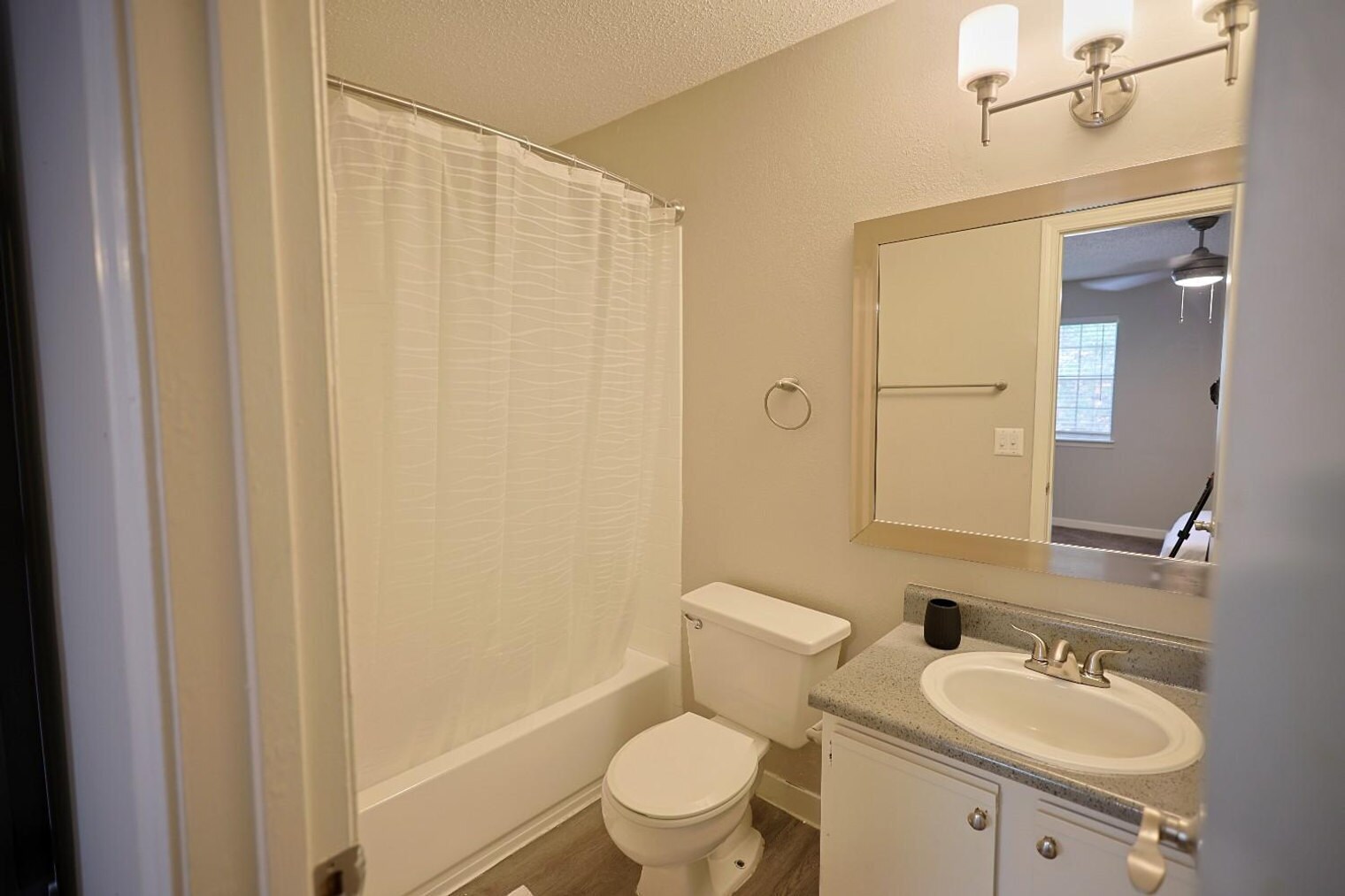 Building Photo - 50 Northtown Dr