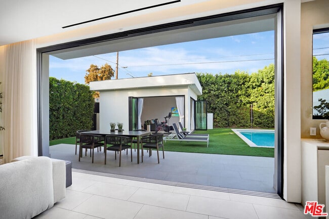 Building Photo - 6687 Colgate Ave