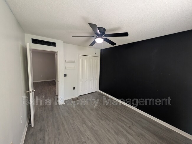 Building Photo - 4547 Ashburn Square Dr
