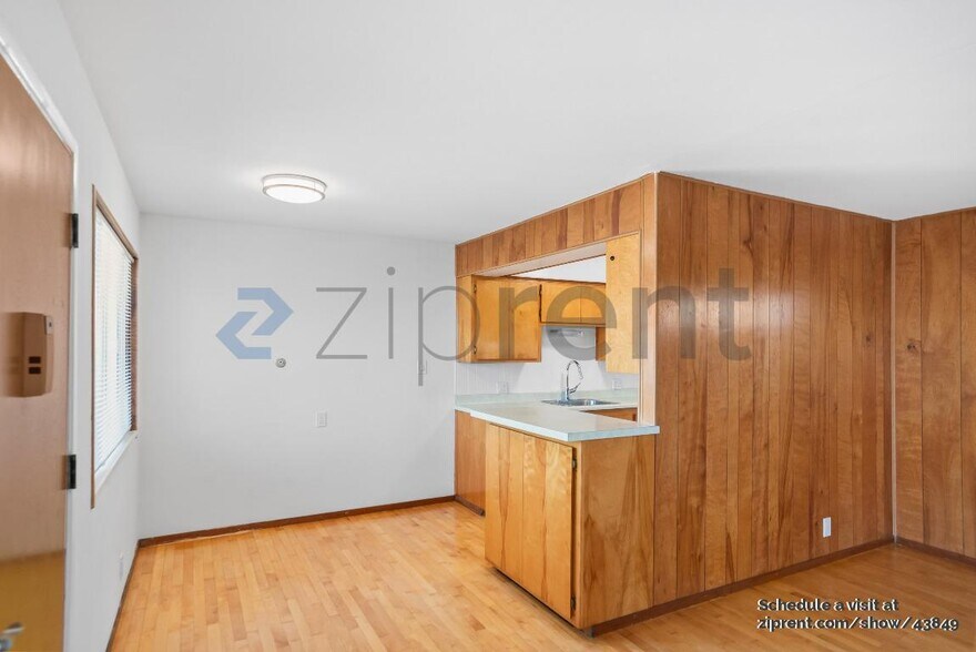 Building Photo - 1422 Sherman St