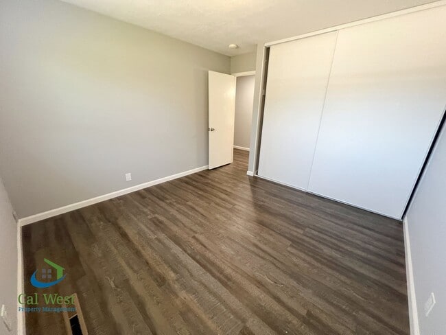 Building Photo - $5,295 - Sunnyvale Remodeled 3 Bedroom 2 Bath Single Story Home near Apple Campus!