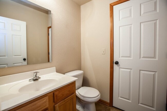 Building Photo - 3D Tour Available - Quick Access to Fort Riley + Community Pool + Washer & Dryer + Lawn Care incl...