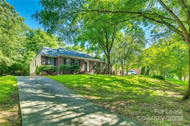 Building Photo - 11806 Shandon Cir