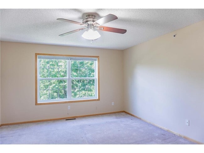 Building Photo - 875 Braunworth Ct