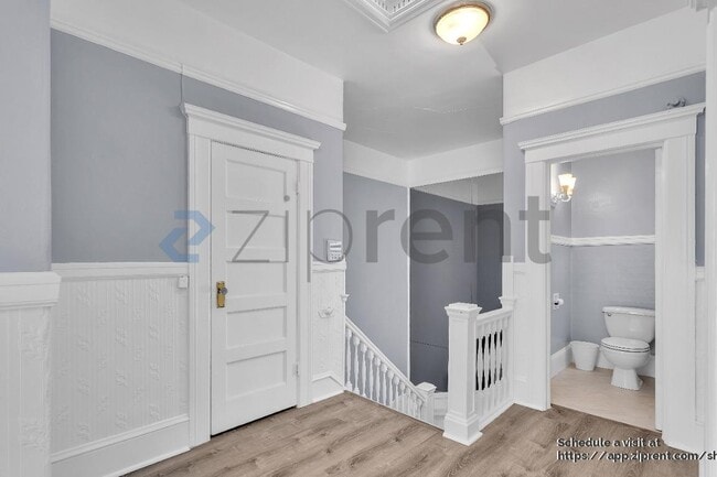 Building Photo - 718 Mason St