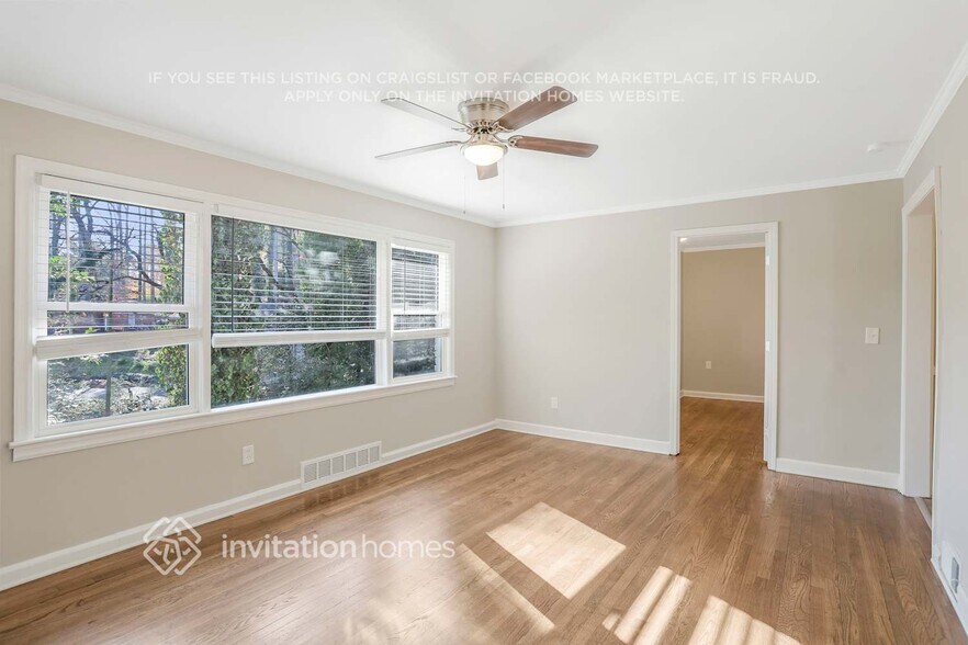 Building Photo - 2416 Dodson Dr