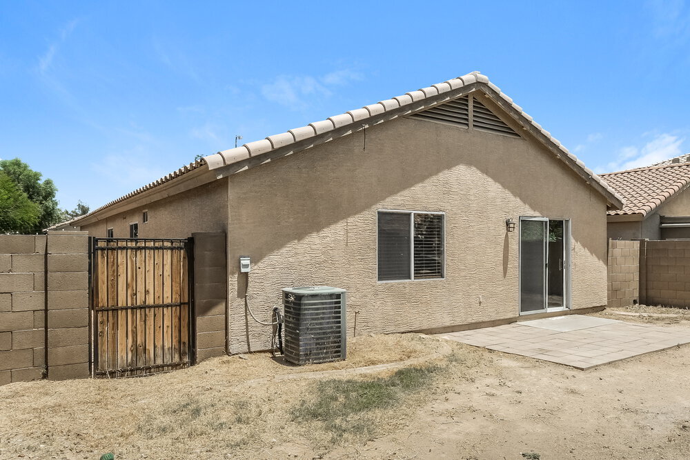 Building Photo - 12649 W Shaw Butte Dr