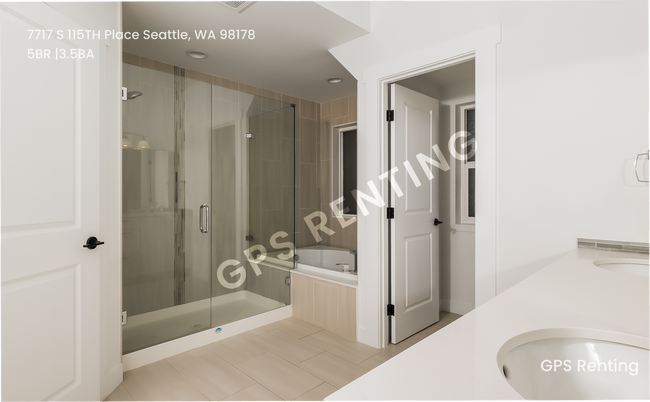 Building Photo - 7717 S 115th Pl