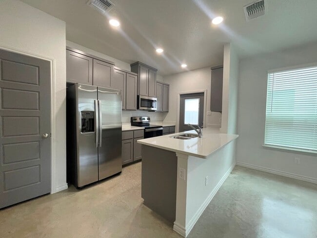 Building Photo - 224 Riptide Dr