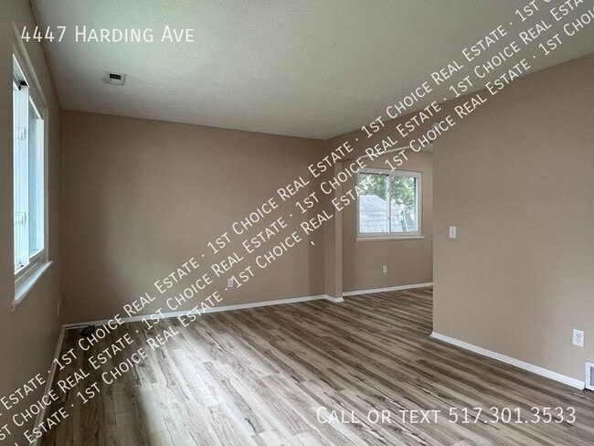Building Photo - 4447 Harding Ave