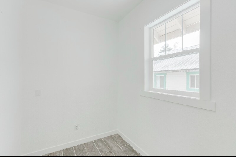 Building Photo - 2221 Nursery St