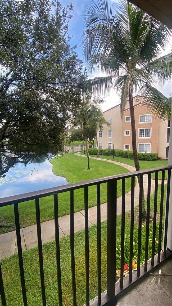 Building Photo - 2041 Renaissance Blvd