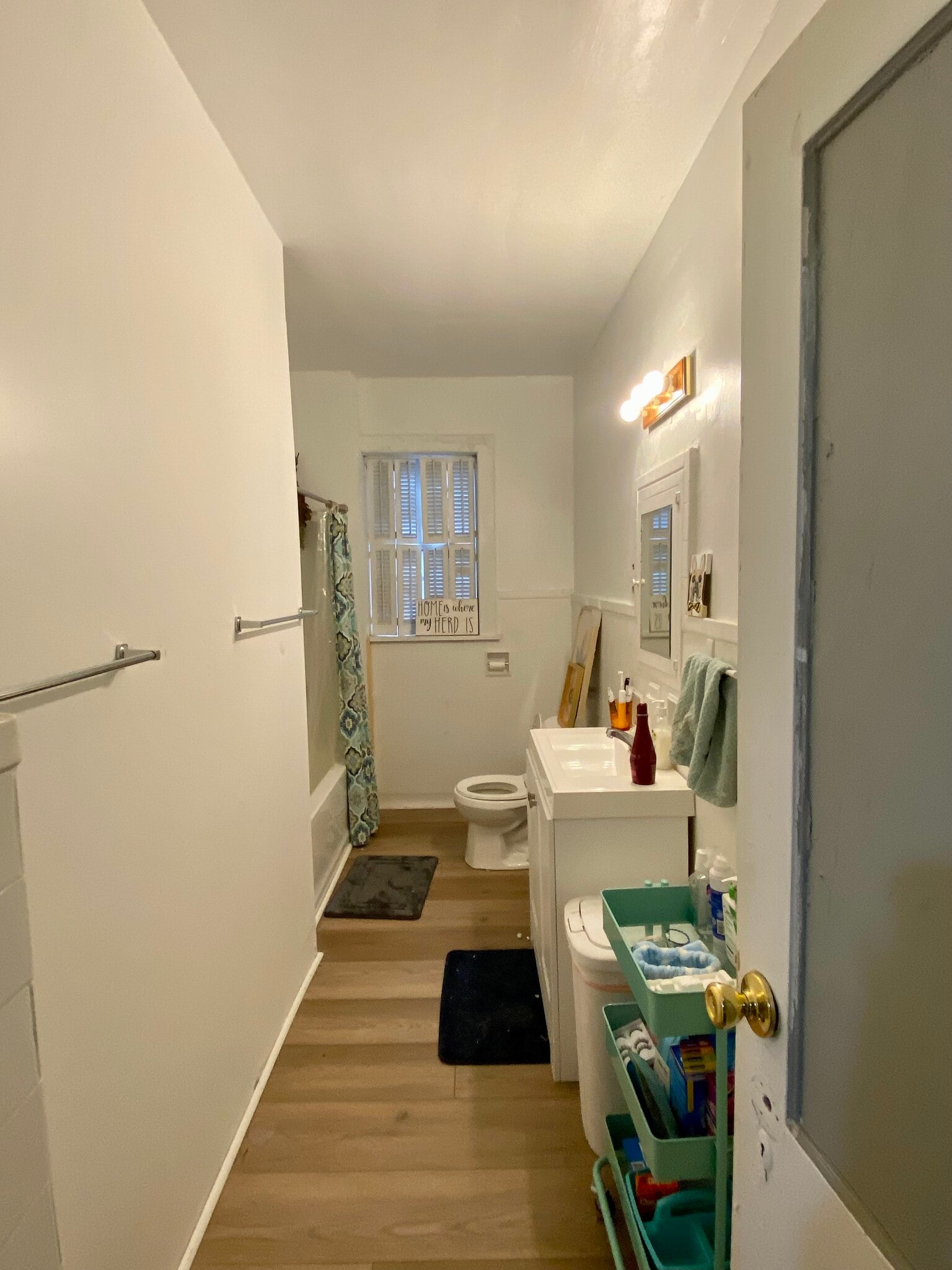 Building Photo - 1500 5th Ave